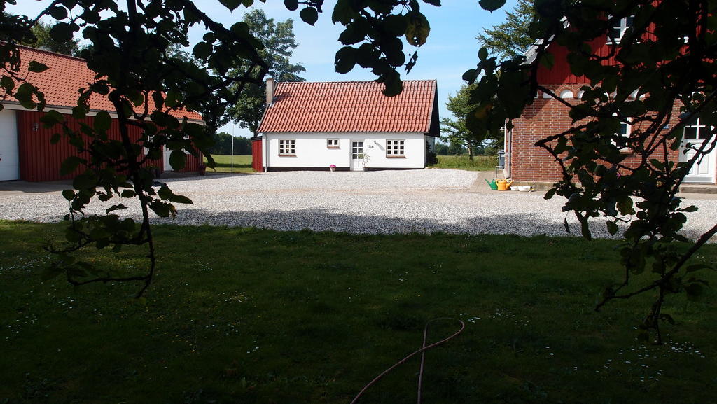 Bjaeldskovgaard Holiday House Funder Kirkeby Chambre photo